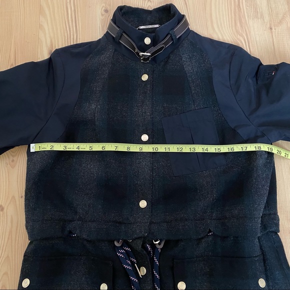 Tommy Hilfiger Women’s Blue Gray Jacket With Removable Bottom Half Size Medium - Picture 4 of 15